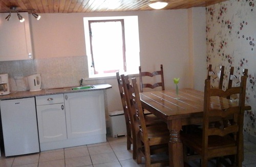 Saint-Connec Cottage | Hydrangea gite one of 5 properties