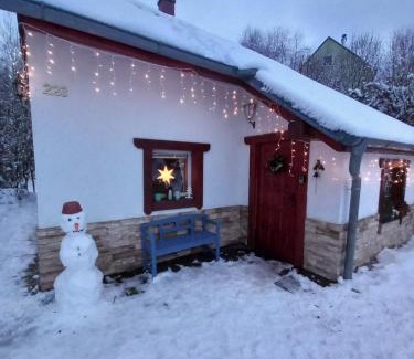 Cesky Jiretin House | Hygge chaloupka v horách