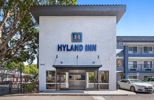 Lamanda Park Hotel | Hyland Inn near Pasadena Civic Center