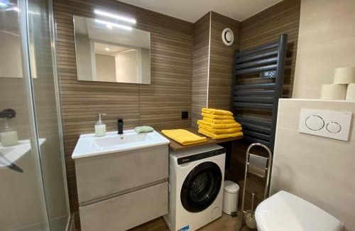 Les Cordeliers Apartment | Hyper centre : Appartement Déco Atelier ou Studio Mezzanine