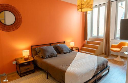 Pontarlier Apartment | Hypercentre, spacieux, authentique - Le haut Saugeais