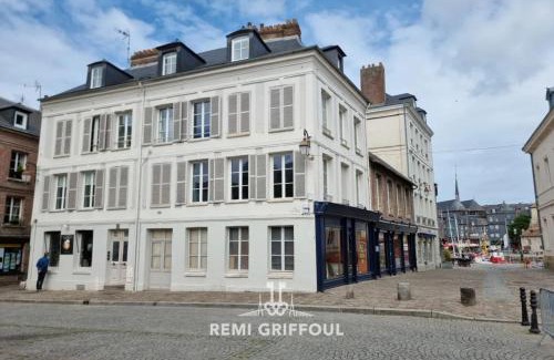 Enclos Apartment | Hypolite 1 New - Cocooning flat - 80 meters from the Port of Honfleur