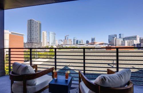 Downtown Nashville House | Hyve - Eden Elegance - Walk to Broadway