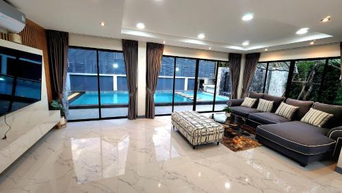 Takhian Tia Villa | I am pool villa Pattaya no11