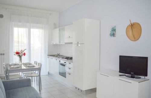 Foggetta Apartment | I Gabbiani 02 - Nido - Two-room apartment on the ground floor with garden