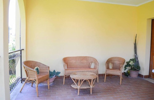 Foggetta Apartment | I Giardini di Filippi - Detached house with private garden and outdoor patio