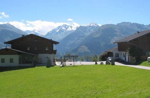 Schonbach House | I on the organic farm Stallfeld