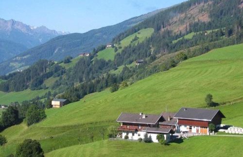 Schonbach House | I on the organic farm Stallfeld