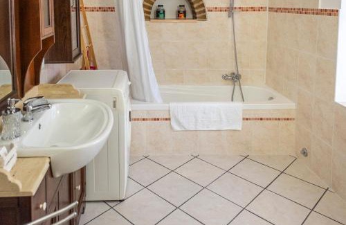 Villanova d'Albenga Apartment | I Pettirossi