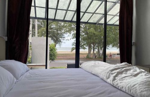 Samut Sakhon House | I Rak Ta-lay House