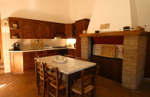 Amelia Villa | I run away to Umbria, The Piccino