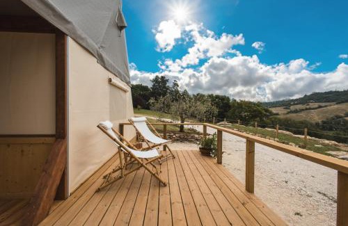 Saturnia House | I Sicomori - Seme di Carota - Glamping e appartamenti con piscina a Saturnia