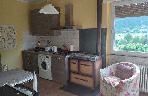 Marco Apartment | I tre Gelsi vicino a lago, montagna, piste da sci a pochi km da Verona e Trento
