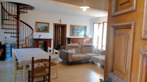 Nocera Umbra House | I Tre Lecci