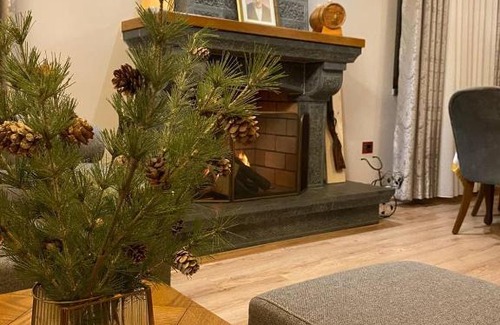 Iballe House | Iballe Guesthouse