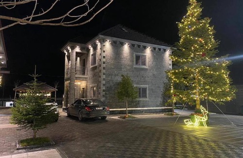 Iballe House | Iballe Guesthouse