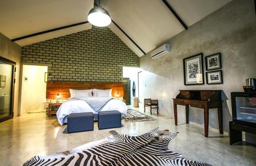 Khomas Cabin | Ibenstein Safaris