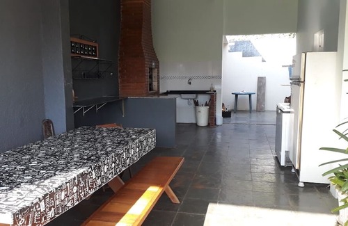 Piratuba House | Ibiúna / Piedade - Winter Promotion - 4 Rooms / Suite / Barbecue / Swimming Pool