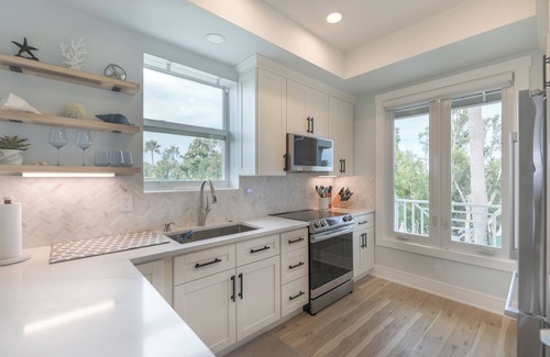 Sanctuary House | Ibis at the sanctuary A302