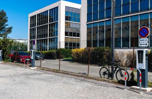 Grand Sud Hotel | ibis budget Aix en Provence