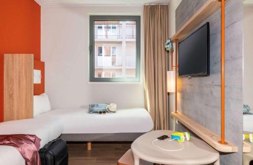Ghent Hotel | ibis budget Gent Centrum Dampoort