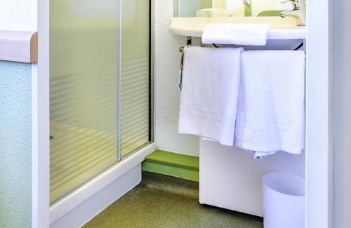 Limoges Hotel | ibis budget Limoges Nord