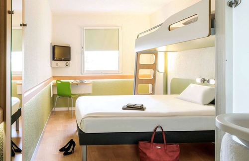 Sud Loire Hotel | Ibis Budget Orléans Sud Co’met