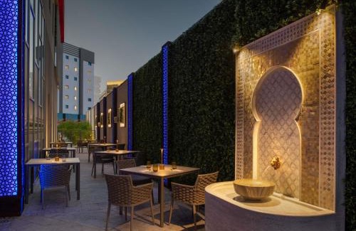 Al Muntazah Hotel | ibis Doha