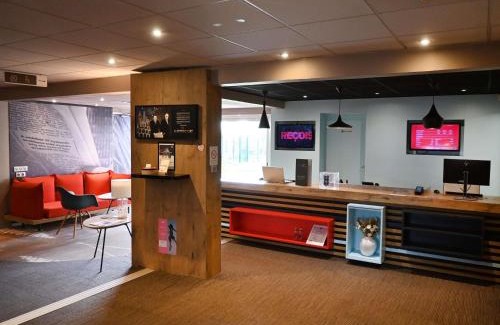 Change Hotel | ibis Laval Le Relais D'Armor