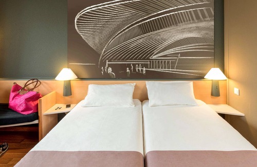 Boncelles Hotel | ibis Liège Seraing