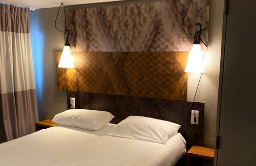 Chasse-sur-Rhone Hotel | ibis Lyon Sud Chasse Sur Rhone