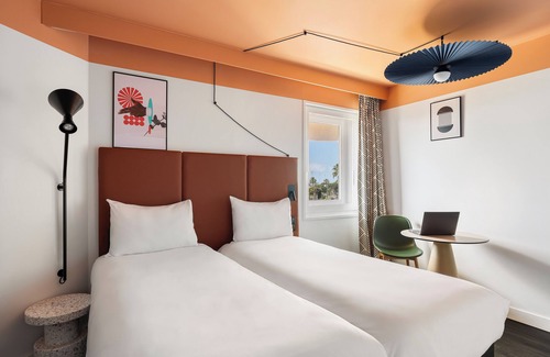 La Californie Hotel | ibis Nice Aéroport Promenade des Anglais