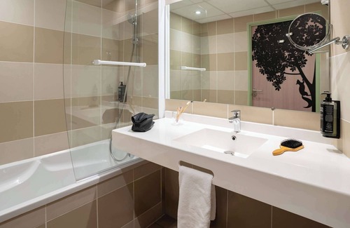 Gueret Hotel | ibis Styles Guéret