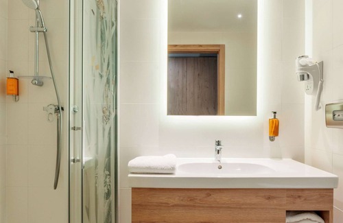 Krakow Hotel | Ibis Styles Kraków East