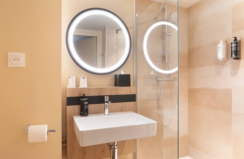Saint-Cyr-l'Ecole Hotel | ibis Styles Versailles Saint Quentin en Yvelines