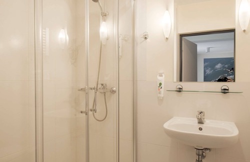 Mory Hotel | ibis Styles Warszawa West