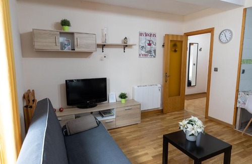Formigal Apartment | IBON - sencillo y con wifi BY PIRINEOS360