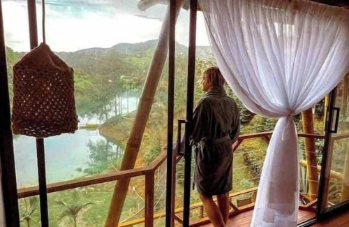 El Penol House | @ibukuhotel Cabin 1 Next to the Lake kayak, Jacuzzi