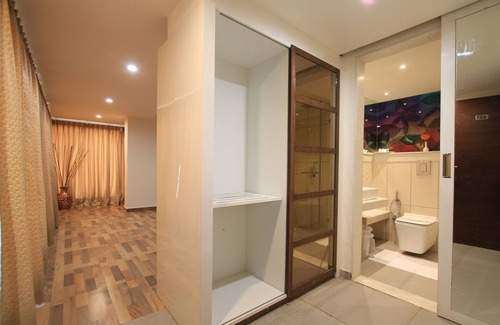Lakshminarayana Pura Hotel | Icon Business by Bhagini
