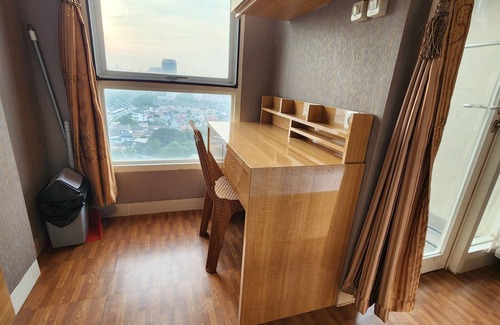 Old Jakarta Apartment | Studio17 @Elpis Kemayoran Free Netflix Disney WeTV