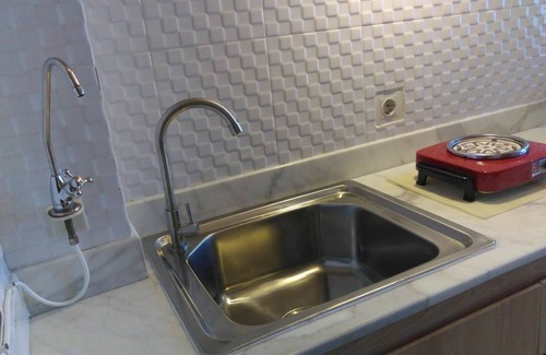Kelapa Gading Timur Apartment | Pleasant Tifolia Studio Cozy Room In Kelapa Gading