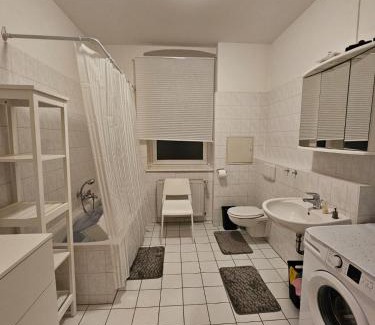 Delitzsch Apartment | Ideal für Monteure Apartmenthaus Delitzsch 1-2 Zimmer Apartments mit Küche, Waschmaschine, Bad, WiFi, Flat TV usw