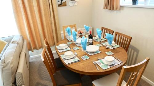 Exmouth House | Ideal Family Holiday home Exmouth
