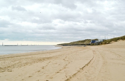 Happisburgh Cottage | Ideal for couples wishing to enjoy a beach holiday or discover The Broads.