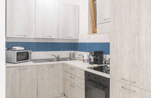 Salerno Apartment | Ideal for exploring the Amalfi Coast, Capri, Sorrento, Pompeii, Paestum and more