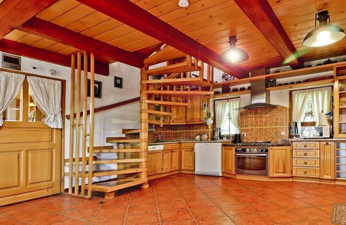Donja Voca Villa | Ideal home in nature with swimming pool in Gornja Voća
