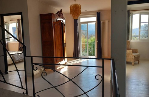 Mendionde House | Ideal house in Mendionde for 8, with large garden and modern amenities