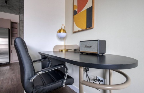 Killgubbin Apartment | Ideal River North 1BR w/River North 1BR w/Pool, nr Riverwalk & L, by Blueground