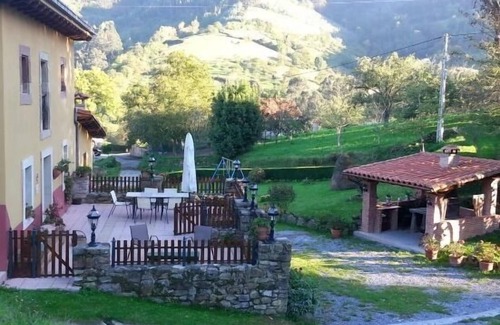 Candanal Cottage | Ideal rural house "Casa Capión", near Gijón 20 minutes from the beach