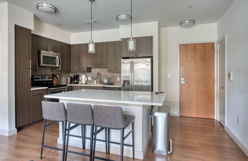 Waltham Apartment | Ideal Waltham 2BR w/Gym & W/D, near Restaurants, by Blueground